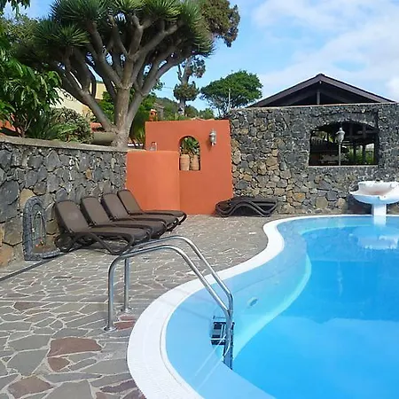 Sleeps 6 Pool Wifi *